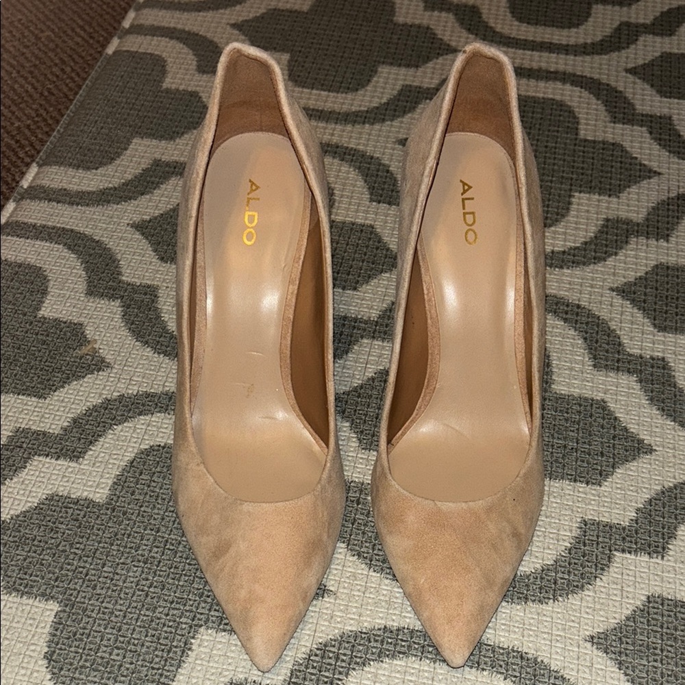 ALDO Women's Tan Suede Heels